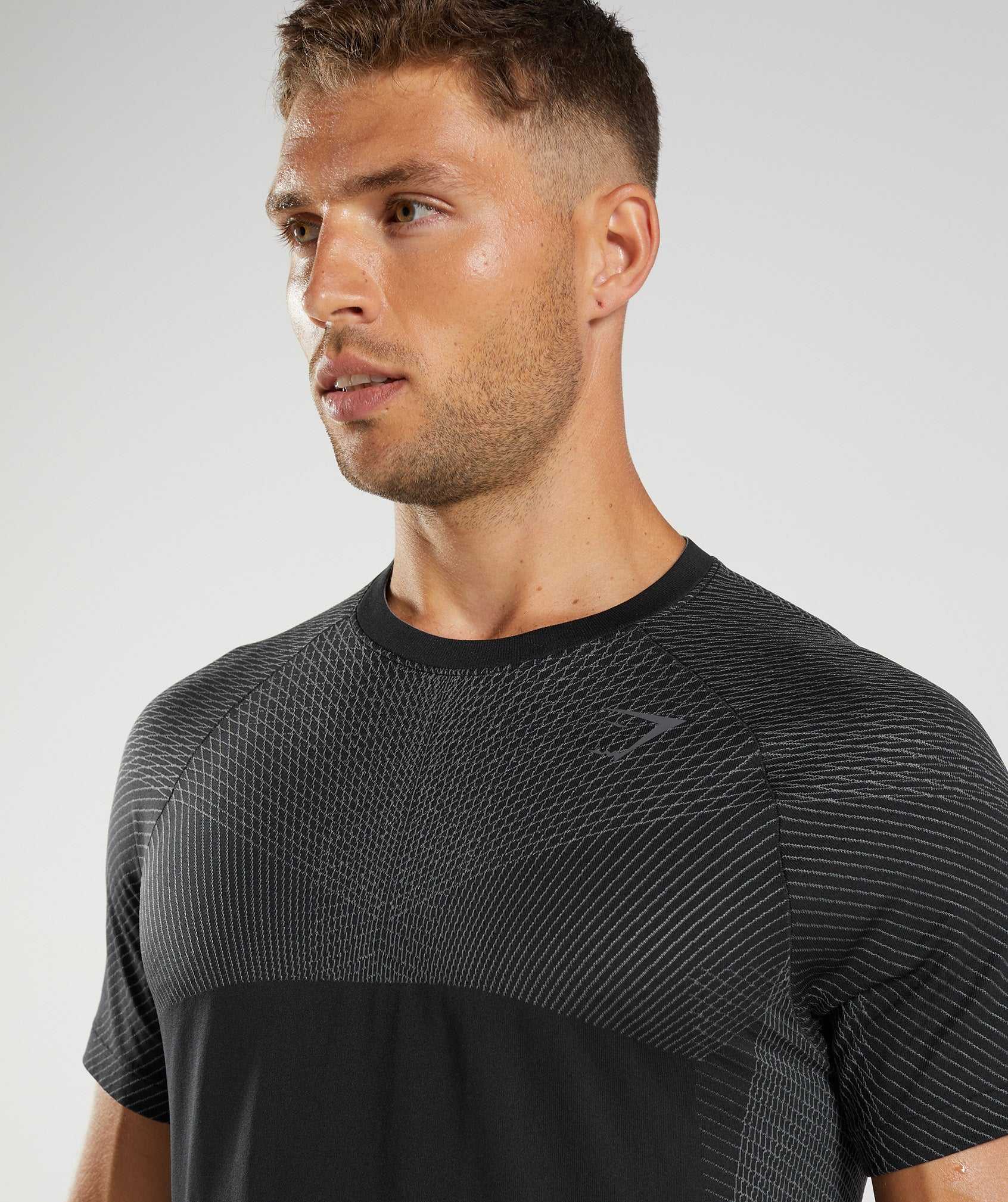 Black / Grey Gymshark Apex Seamless Men's T Shirts | KDJFWC813