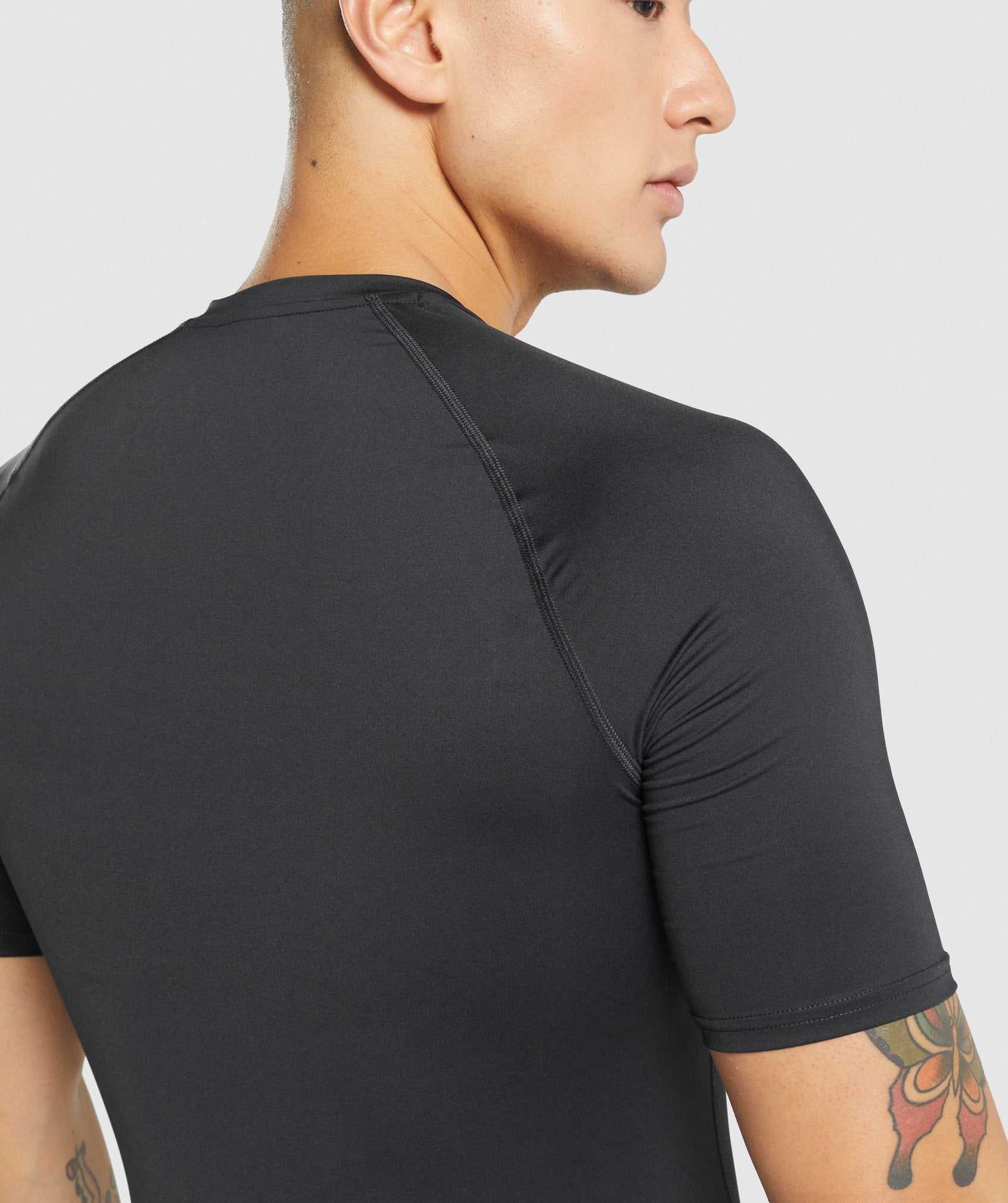 Black Gymshark Element Baselayer Men's T Shirts | VNBHWY087