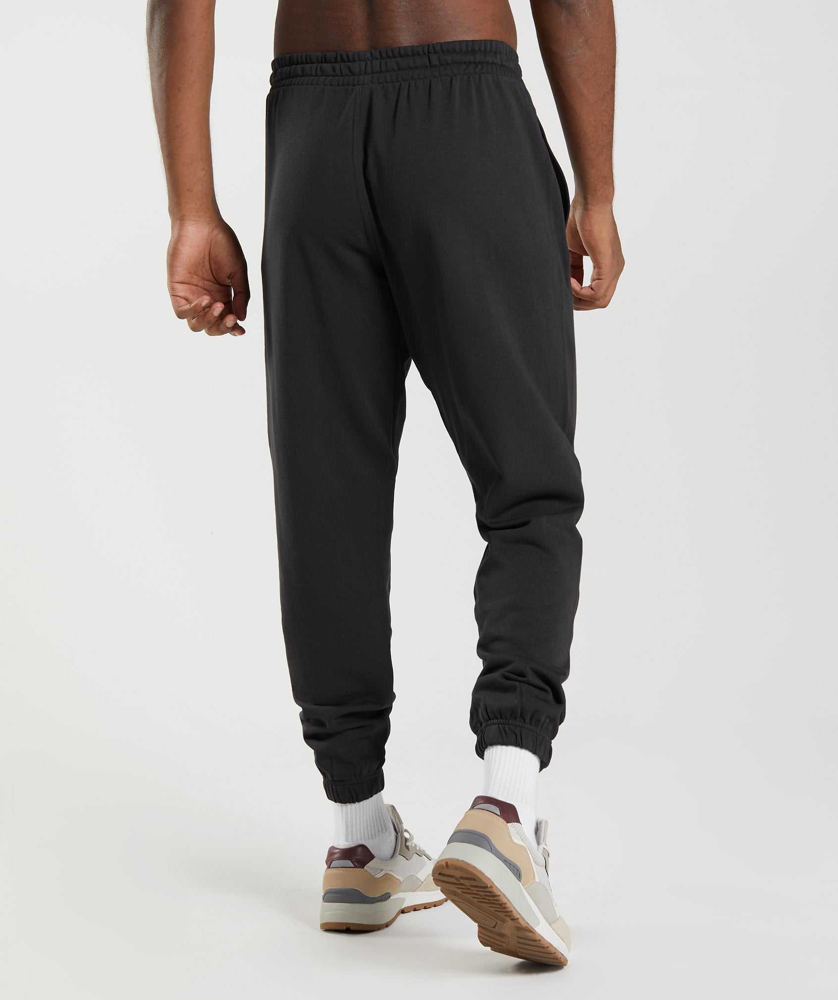 Black Gymshark Essential Oversized Men's Jogger | BGAXOD501