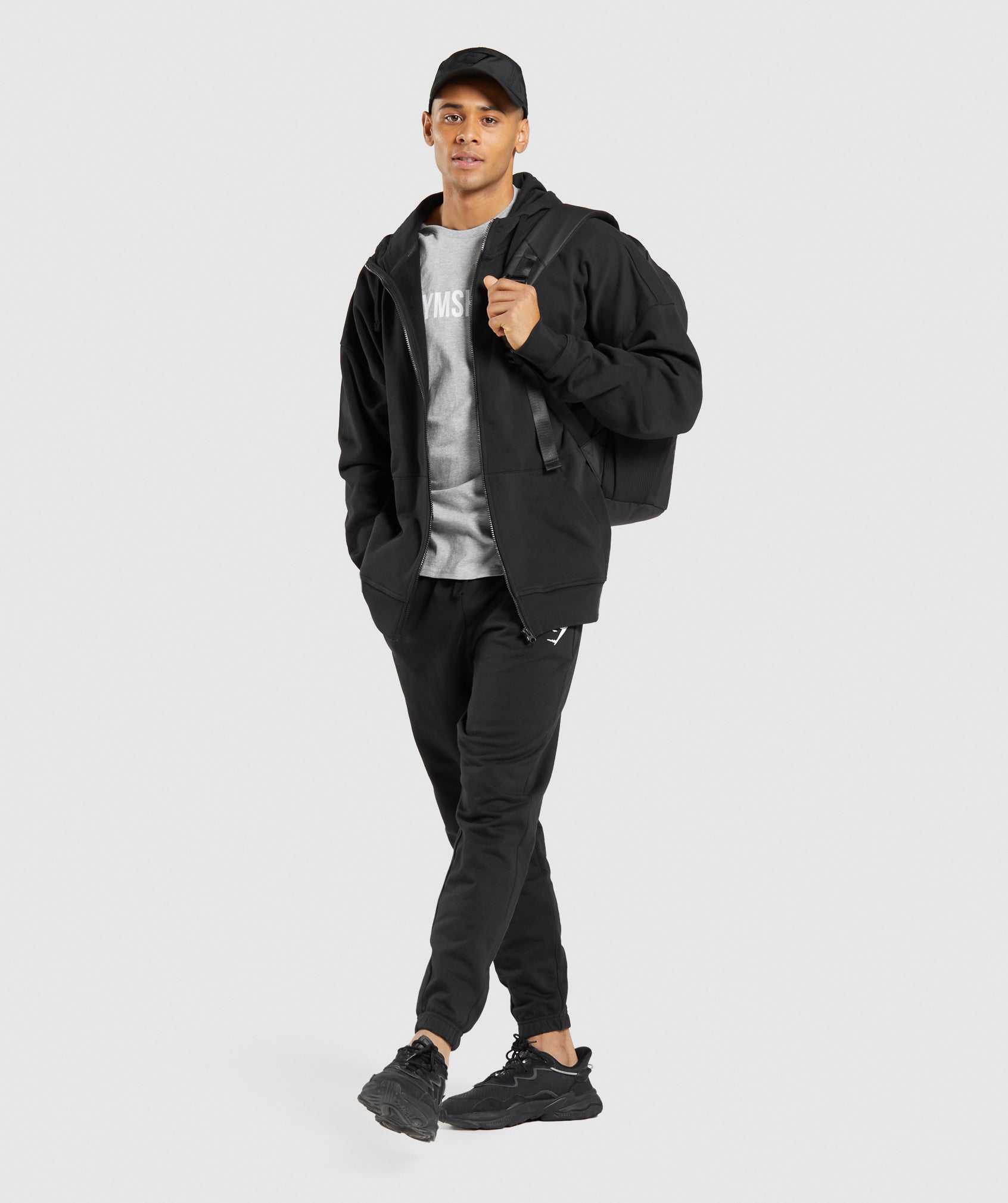 Black Gymshark Essential Oversized Men's Jogger | KLPYAJ270