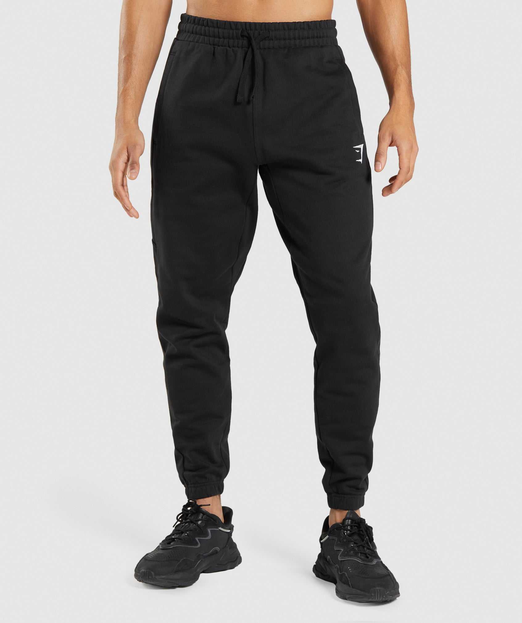 Black Gymshark Essential Oversized Men\'s Jogger | KLPYAJ270