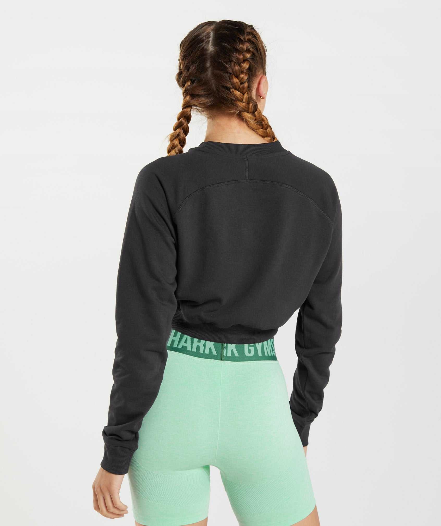 Black Gymshark Training Cropped Sweater Women's Pullover | XCNIGY032