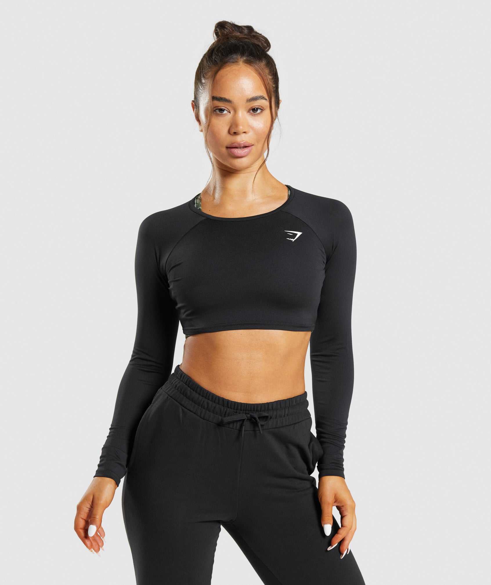 Black Gymshark Training Long Sleeve Crop Women\'s Tops | KXQMGU032