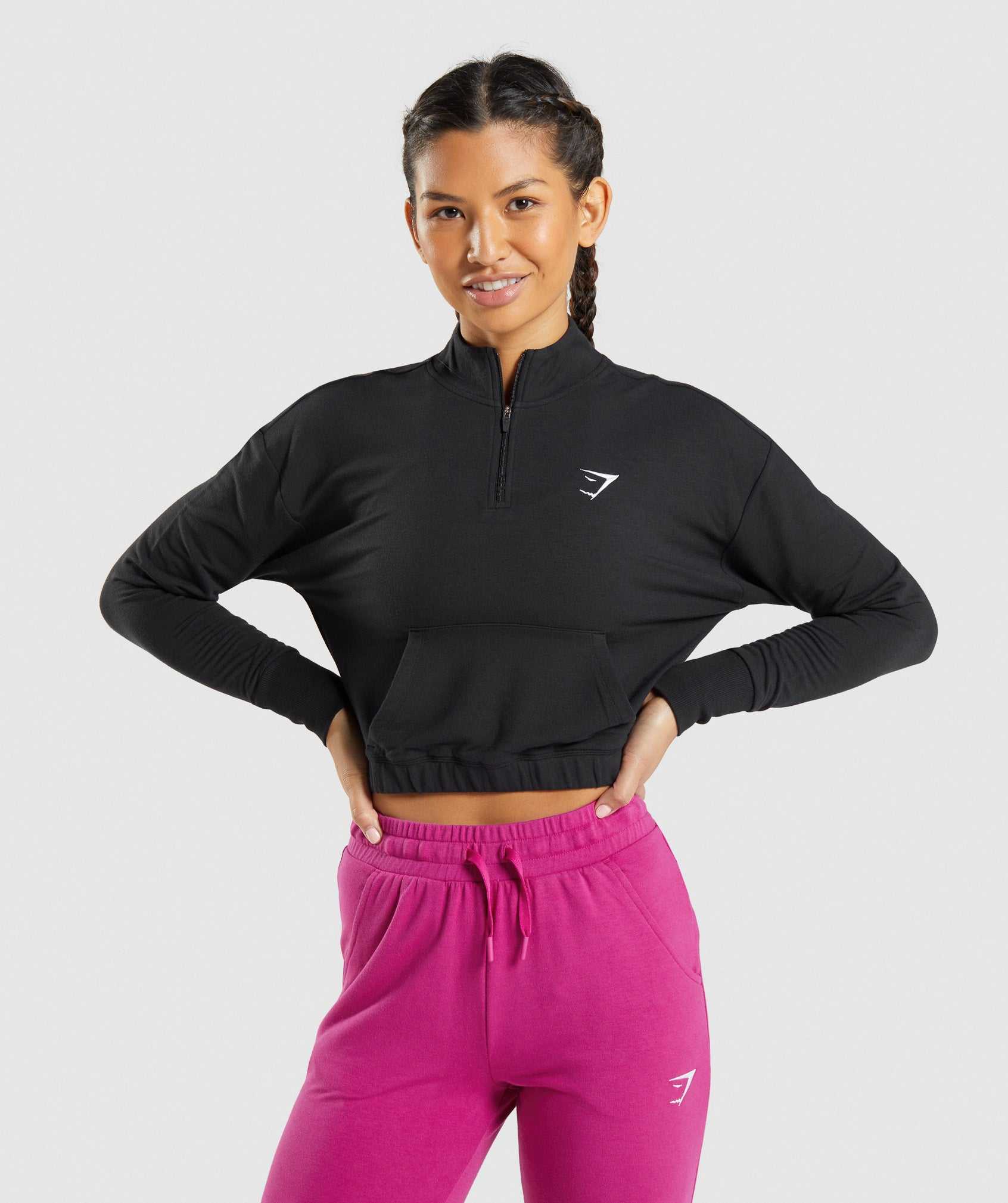 Black Gymshark Training Pippa Women\'s Pullover | QIMXBS617