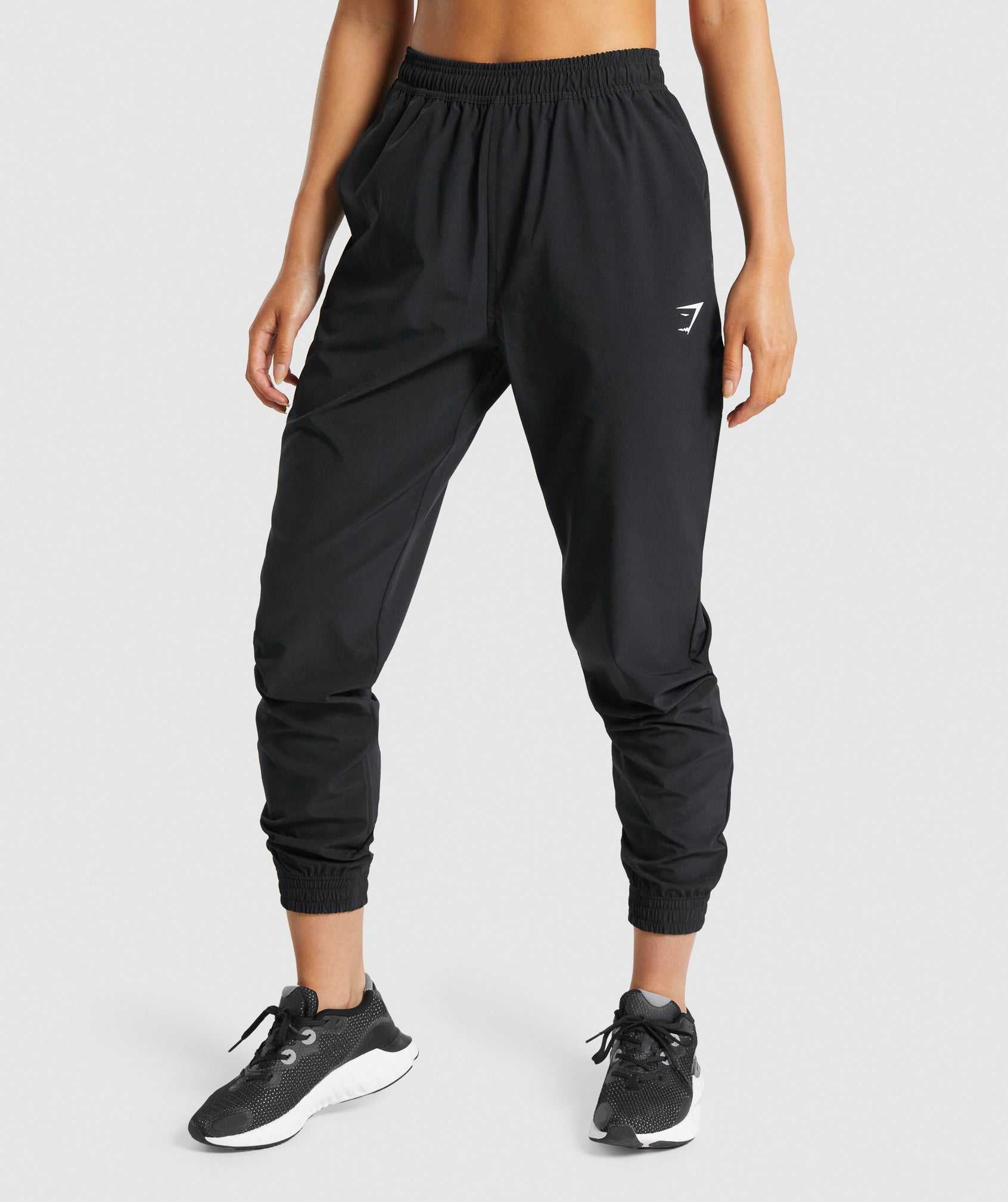 Black Gymshark Training Woven Women\'s Jogger | ZPKWJR249