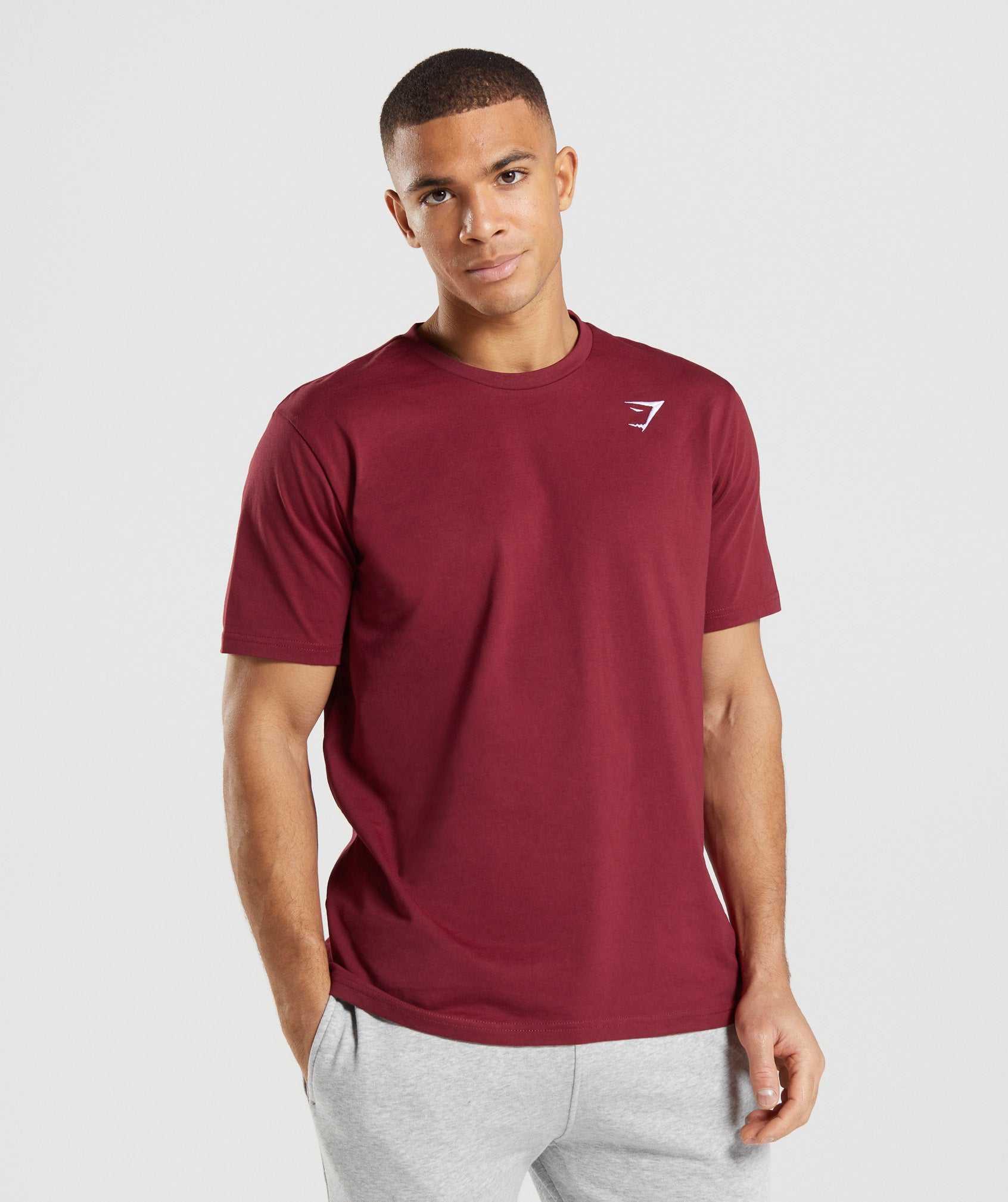 Burgundy Red Gymshark Crest Men\'s T Shirts | XHOFGL921