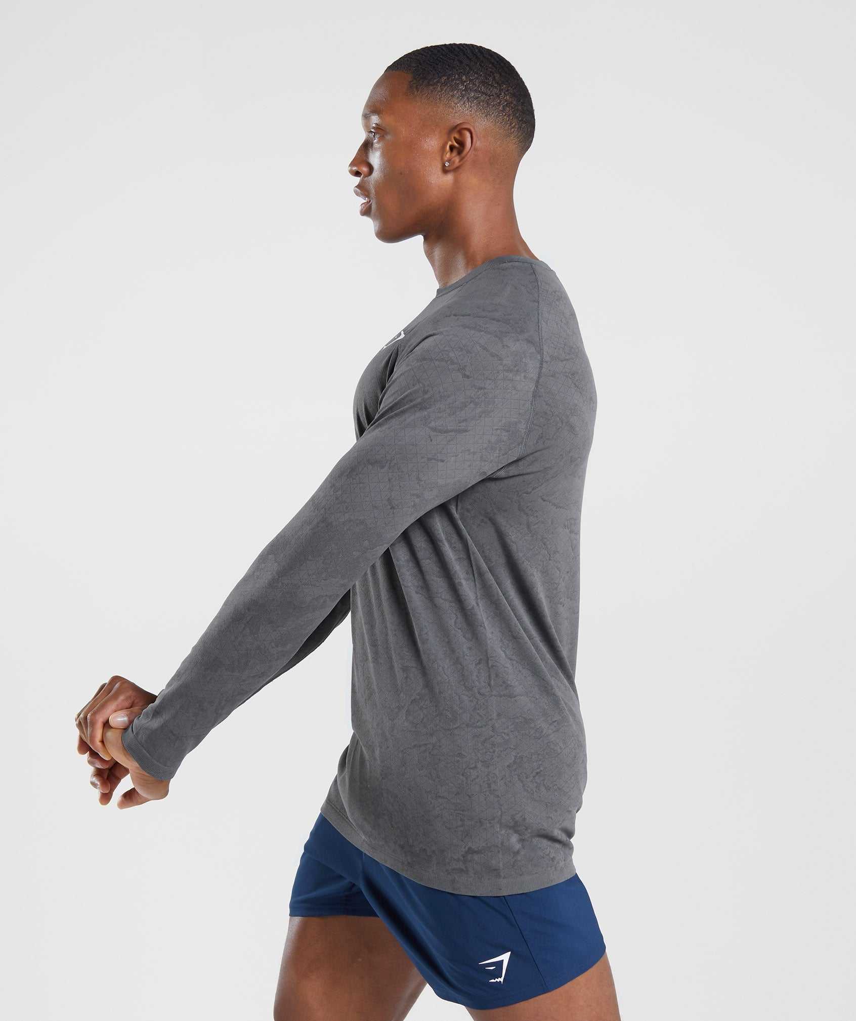 Grey / Black Gymshark Geo Seamless Long Sleeve Men's T Shirts | EVLSNB859