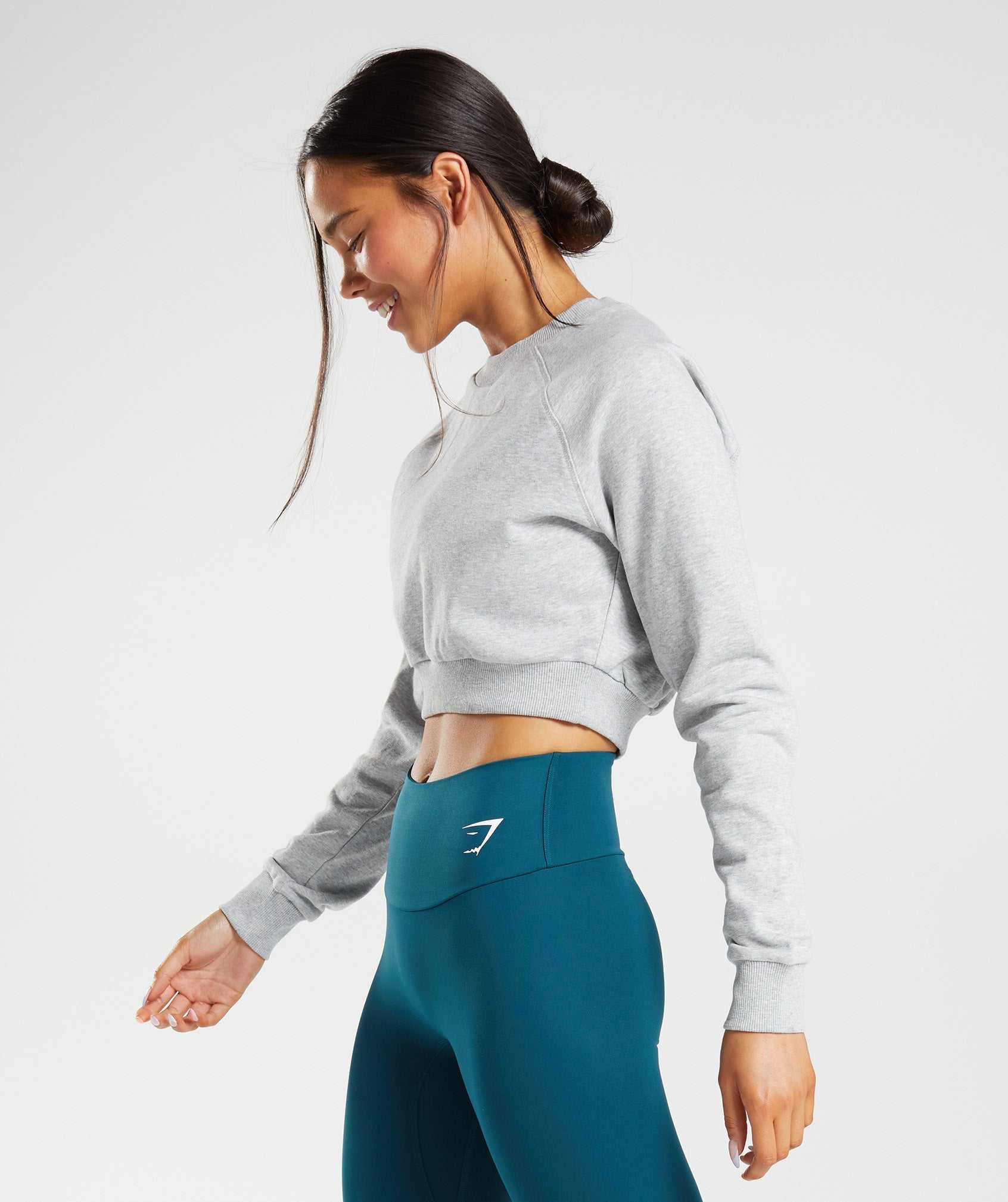 Light Grey Gymshark Training Cropped Sweater Women's Pullover | DAVHRU031