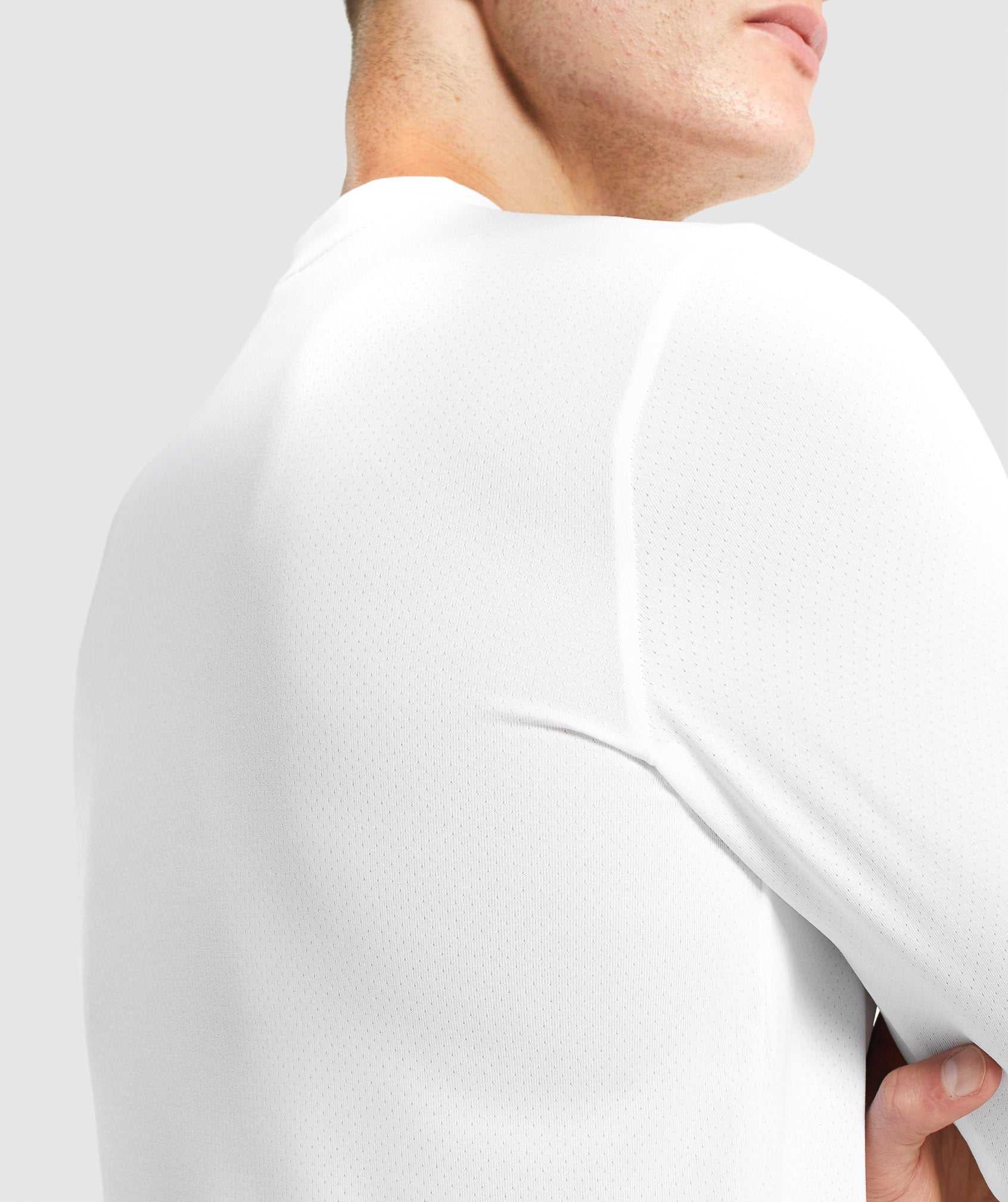 White Gymshark Arrival Long Sleeve Men's T Shirts | RBZLKQ861