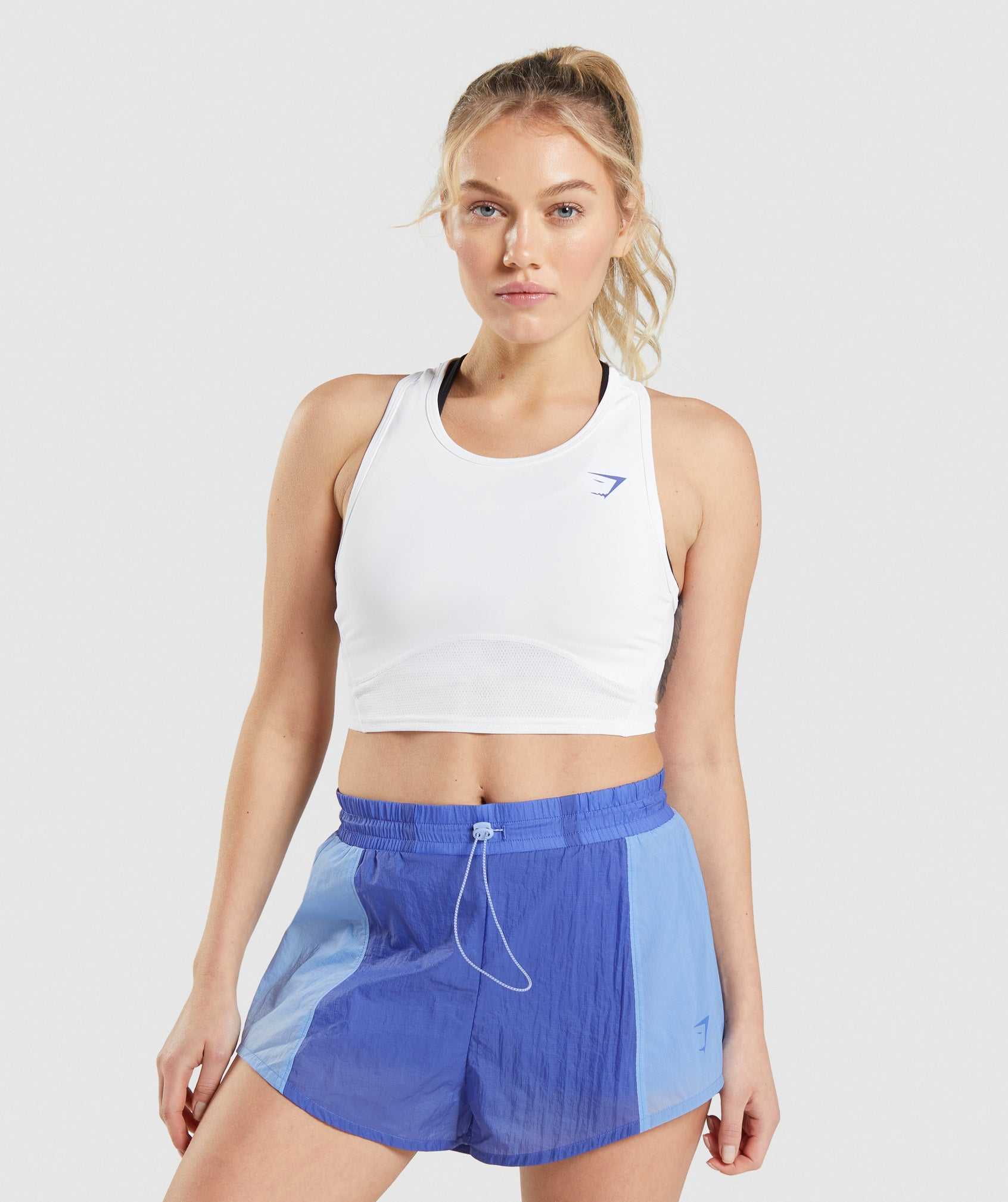 White Gymshark Pulse Crop Women\'s Tops | PCXHSG712