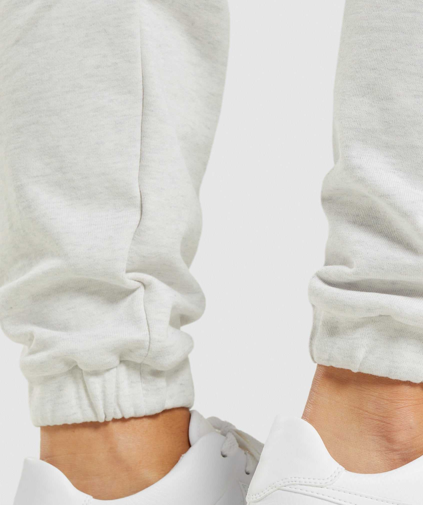 White Gymshark Rest Day Sweats Women's Jogger | GIXDTE409