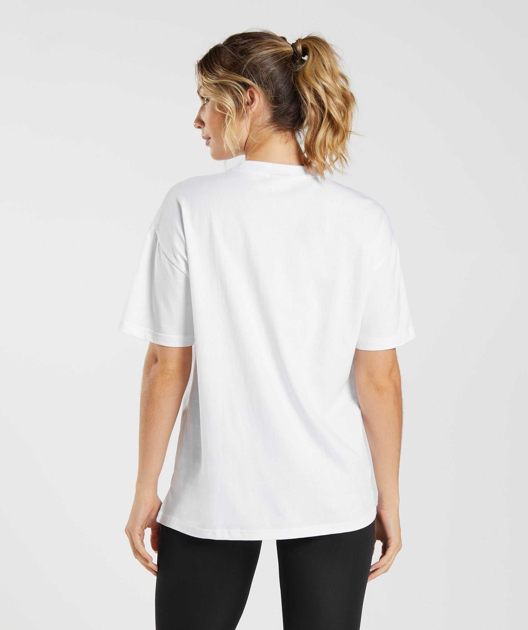 White Gymshark Training Oversized Women's T Shirts | NEVKDU679