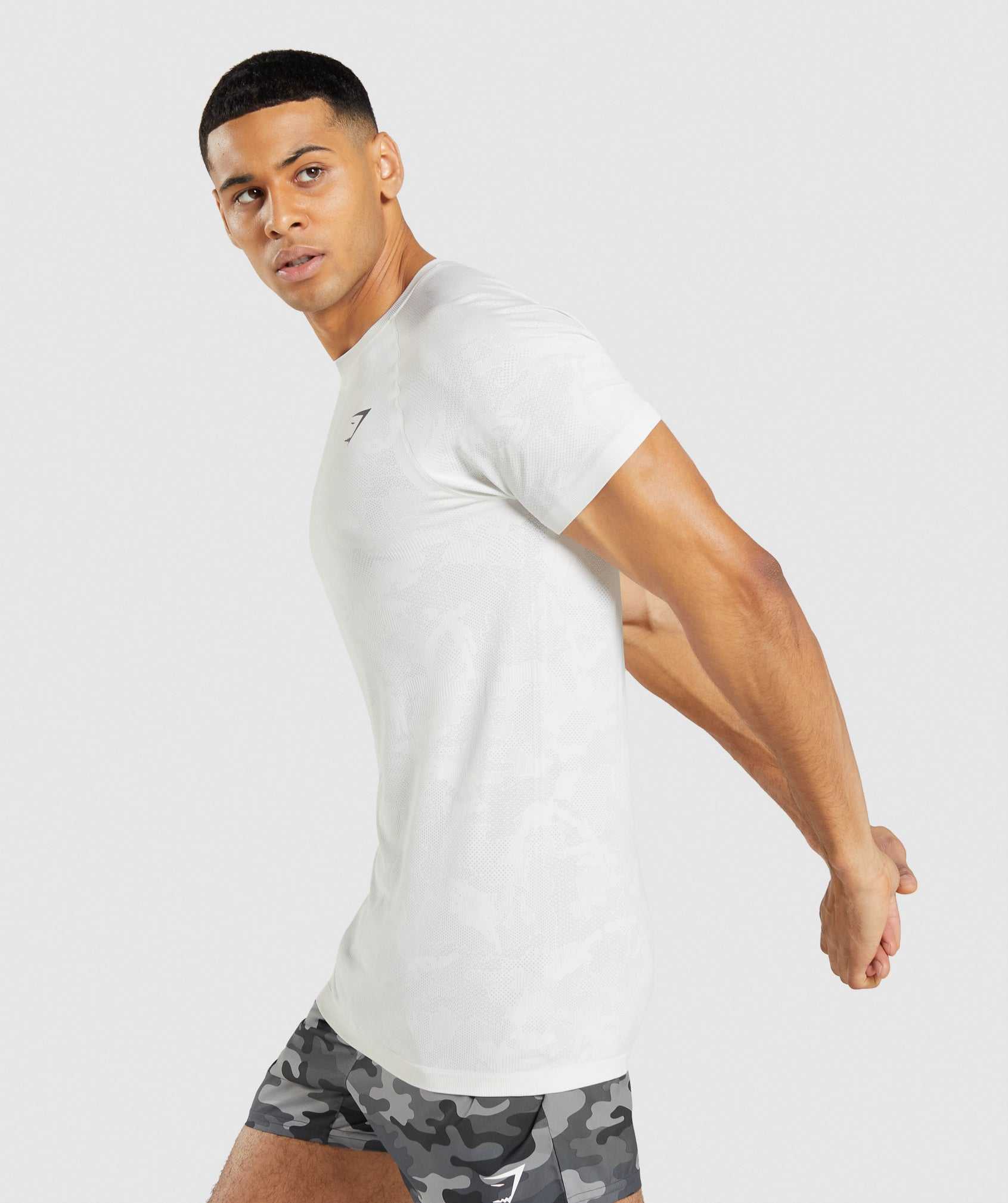 White / Light Grey Gymshark Geo Seamless Men's T Shirts | BPQSXF493