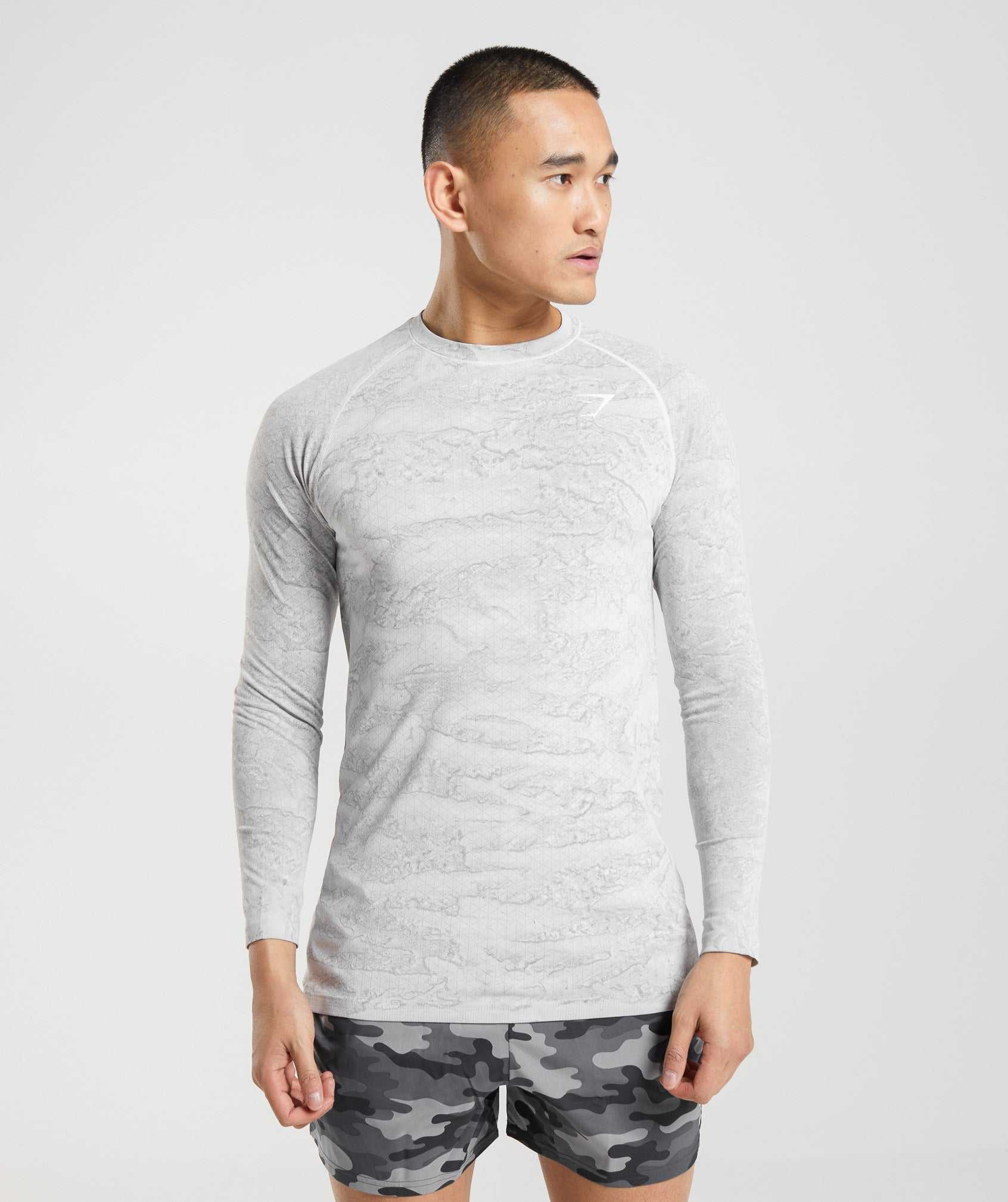 White / Light Grey Gymshark Geo Seamless Long Sleeve Men\'s T Shirts | XRTGJN519